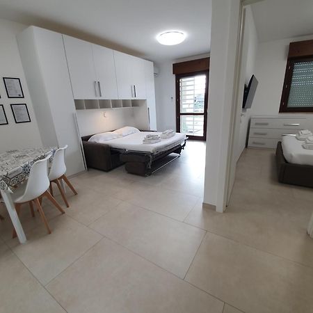 Ferienwohnung Alloggio Parco Di Plinio Infernetto Exterior foto